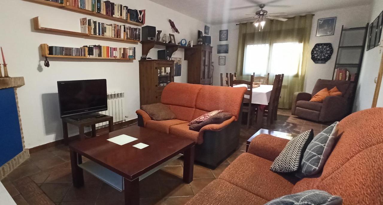 La Higuera De Gredos Villa Higuera de las Duenas Ngoại thất bức ảnh