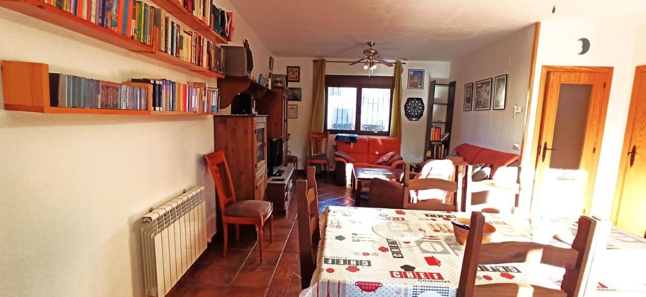 La Higuera De Gredos Villa Higuera de las Duenas Ngoại thất bức ảnh